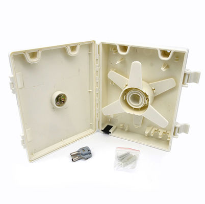 1 Splice Tray IP65 Su geçirmez Duvar / Polemount Fiber Optic Terminal Box SC/LC/FC/ST Adaptör Tipi ile